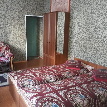 EuroLux Hotel Poltava Buitenkant foto