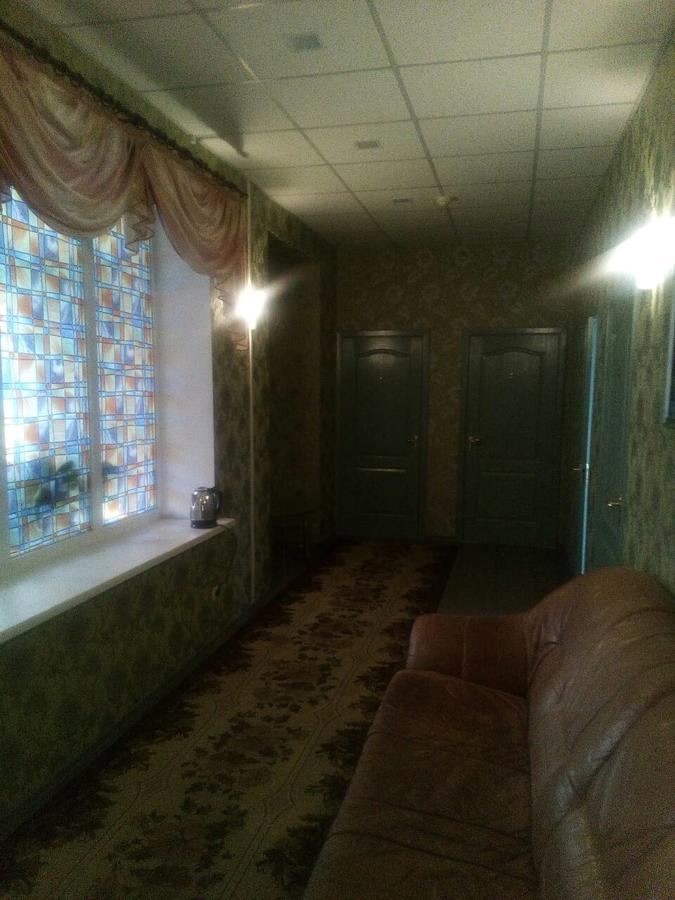 EuroLux Hotel Poltava Buitenkant foto