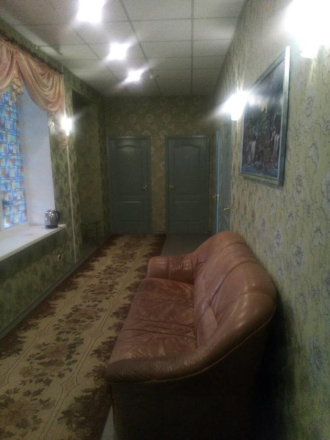 EuroLux Hotel Poltava Buitenkant foto