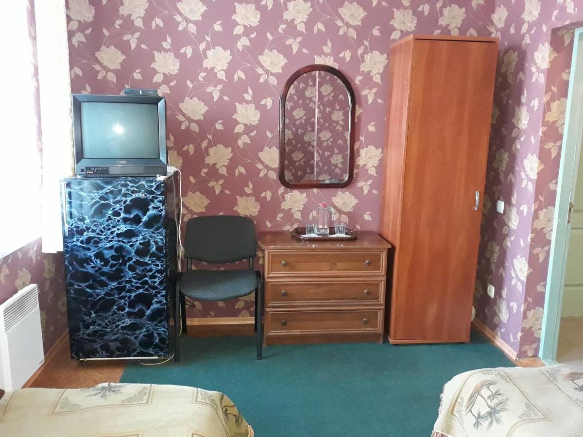 EuroLux Hotel Poltava Buitenkant foto