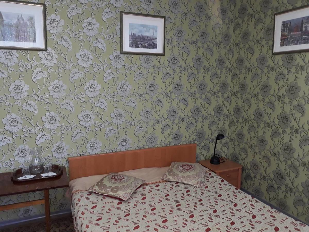 EuroLux Hotel Poltava Buitenkant foto